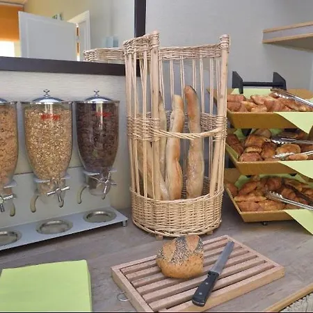 Ξενοδοχείο Ibis Styles Centre Cathedrale 3*