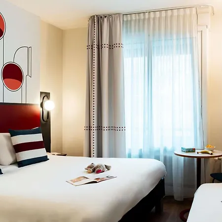 Отель Ibis Styles Centre Cathedrale 3*