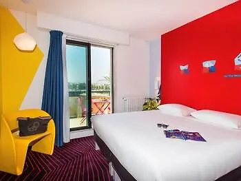 Hotel Ibis Styles Centre Cathédrale 3*