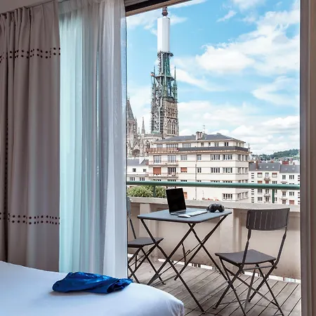 Ibis Styles Centre Cathedrale Отель 3*