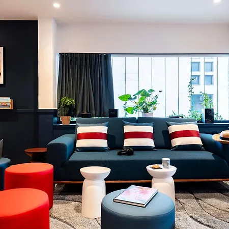 Ibis Styles Centre Cathédrale Hotel 3*