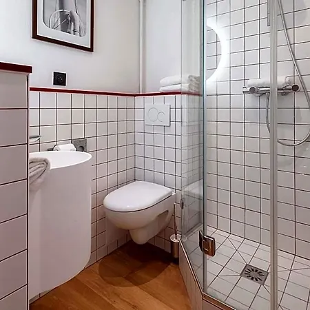 Ibis Styles Centre Cathédrale Hotel 3*