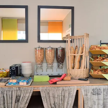 Hotel Ibis Styles Centre Cathédrale 3*