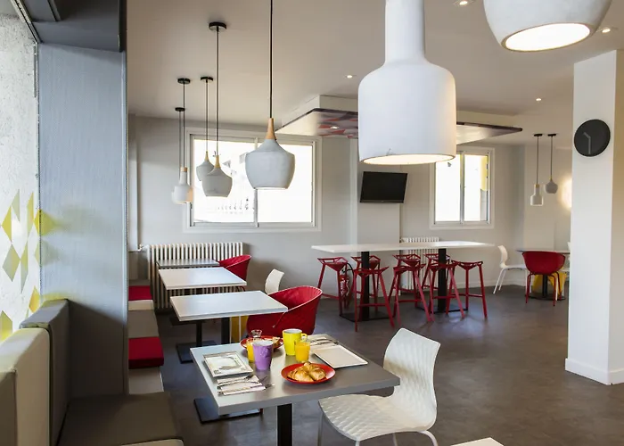 Отель Ibis Styles Centre Cathedrale