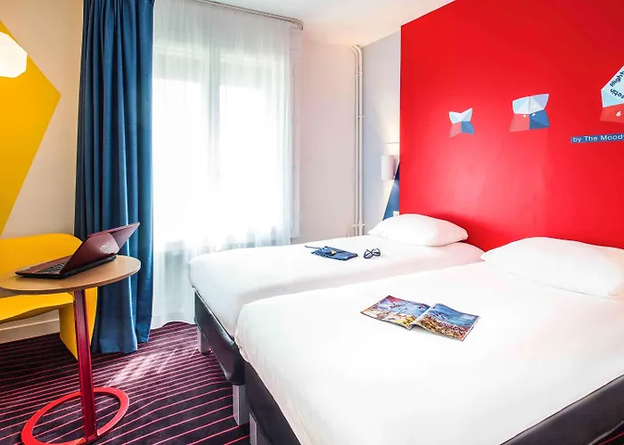 Отель Ibis Styles Centre Cathedrale 3*